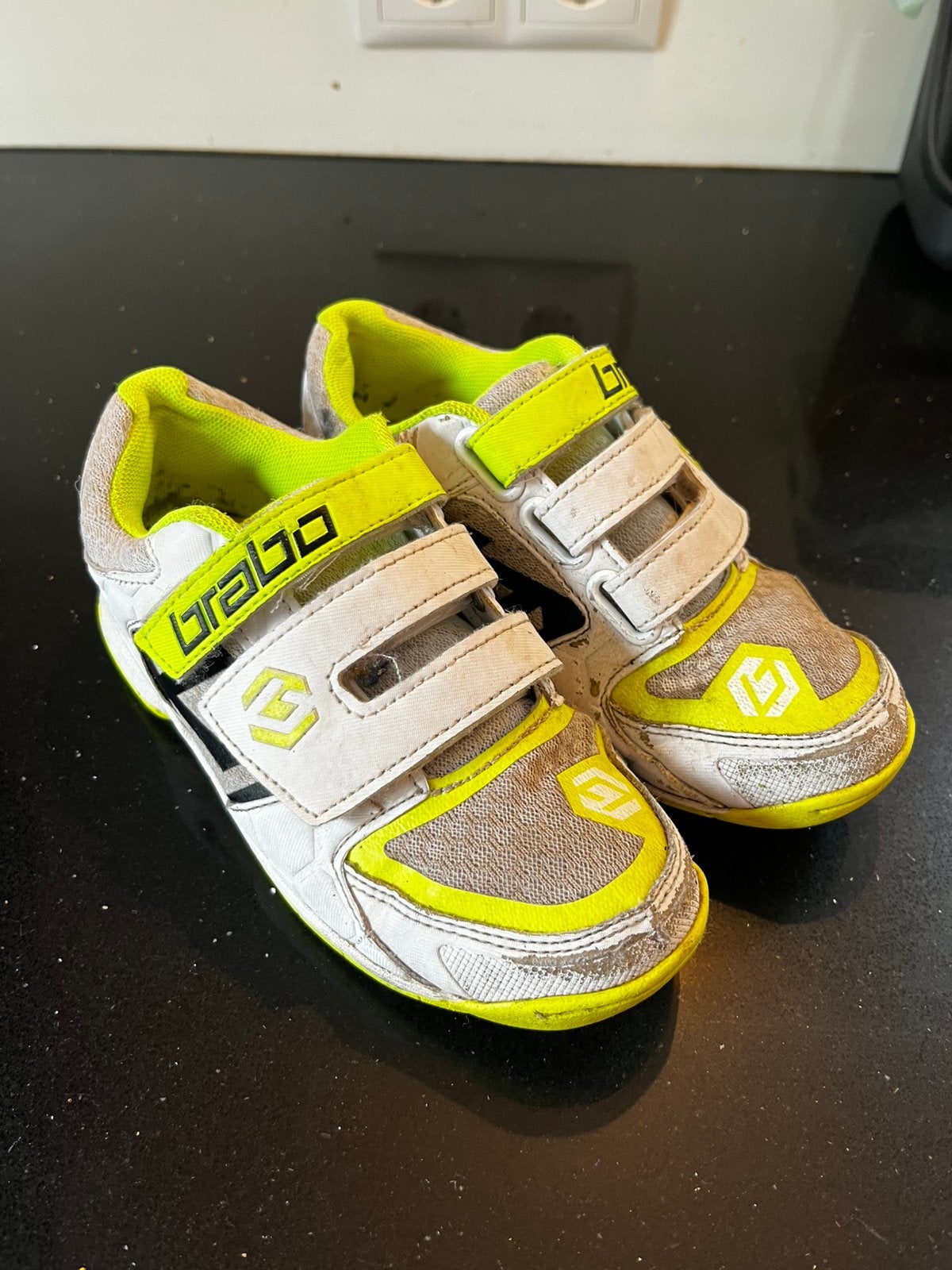 Bravo hockeyschoenen maat 30, Sport en Fitness, Hockey, Ophalen of Verzenden, Gebruikt, Schoenen