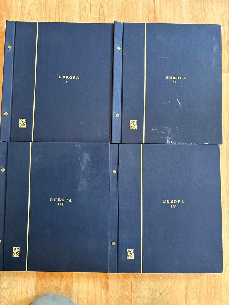 4 Davo albums Europa, rijk gevuld met  postzegels, Postzegels en Munten, Postzegels | Europa | Overig, Ophalen of Verzenden, Overige landen
