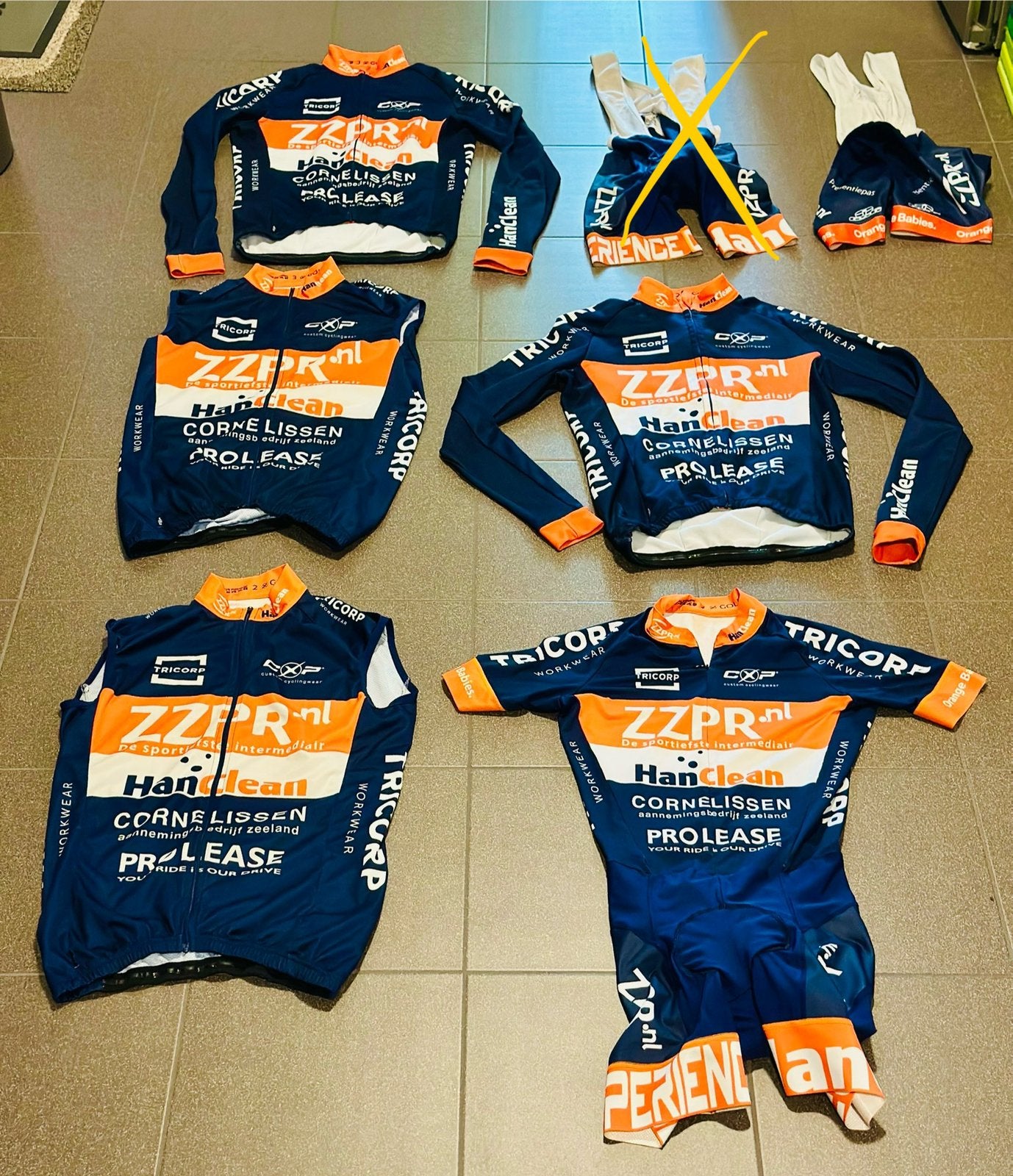 Wielrenkleding wielrenpak snelpak windvest wielrenjas S/M, Fietsen en Brommers, S, Heren, Ophalen of Verzenden, Zo goed als nieuw