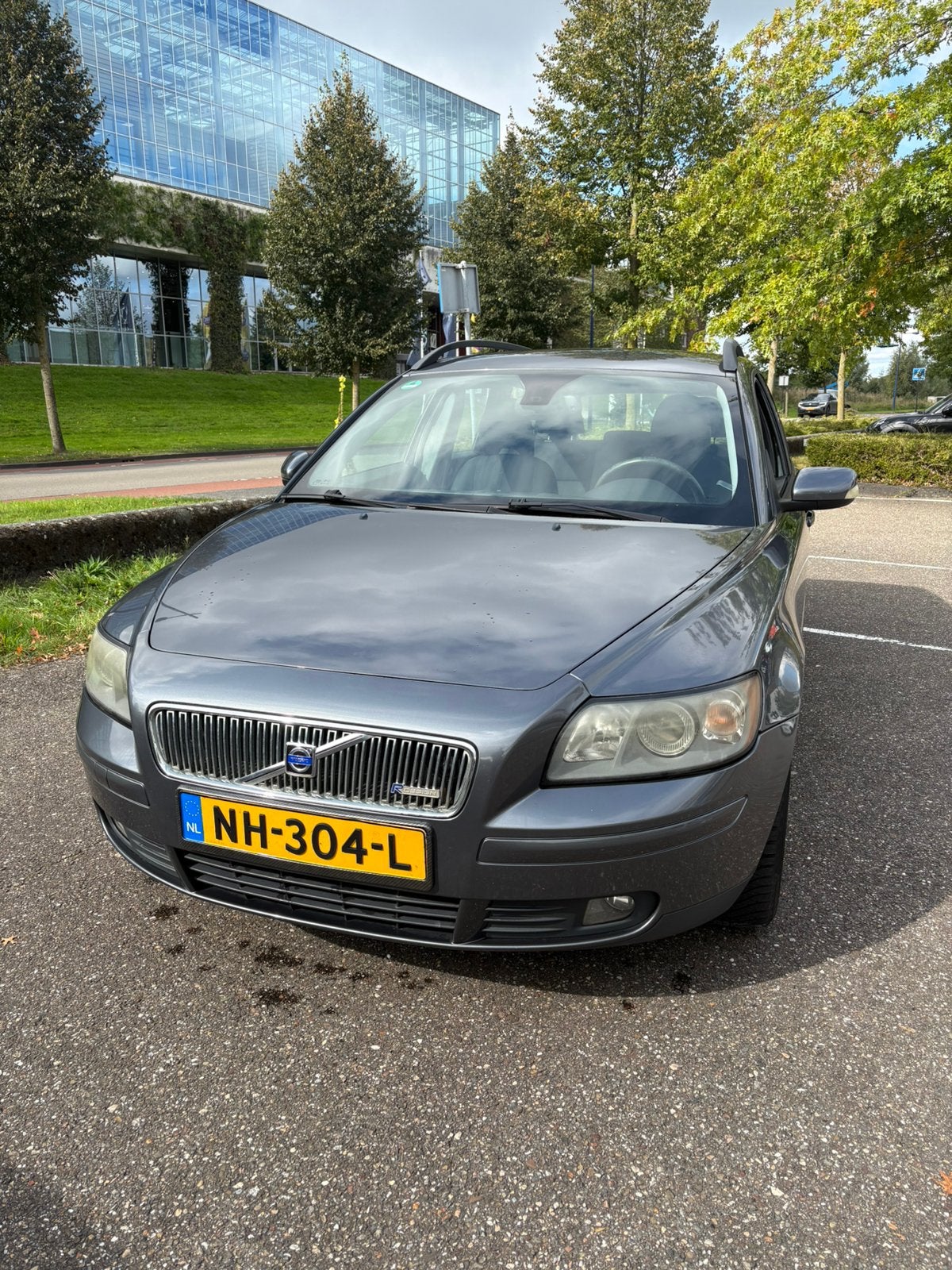 Volvo V50 2.4 140PK 2004 Grijs, Auto's, 700 kg, Particulier, V50, 1500 kg