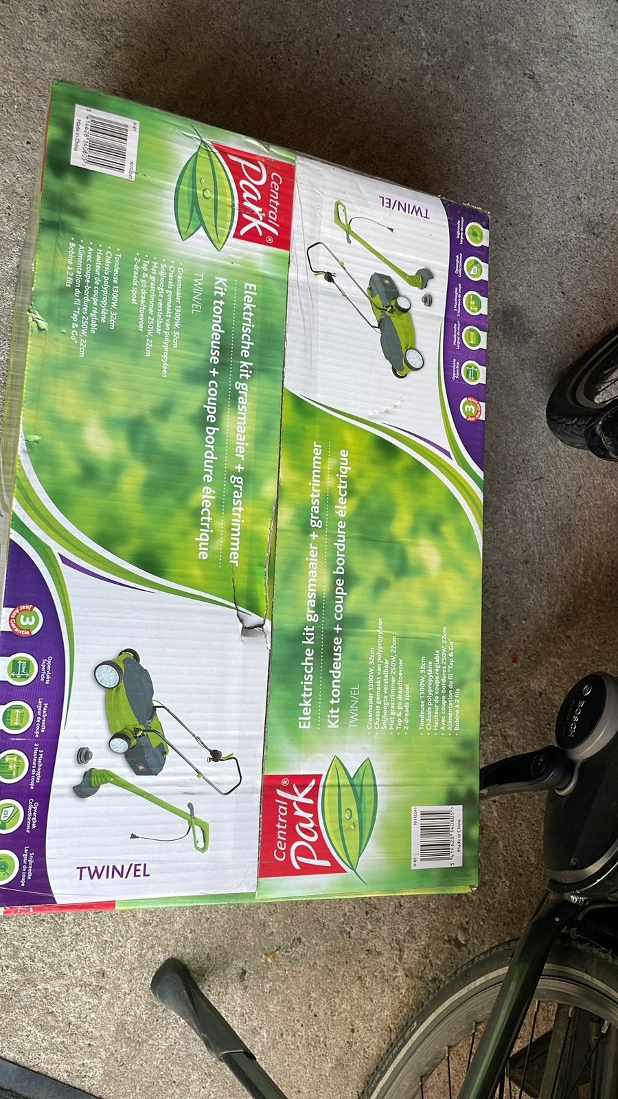 Grasmaaier en trimmer electrisch nieuw, Cirkelmaaier, Elektrische grasmaaier, Nieuw, Ophalen of Verzenden