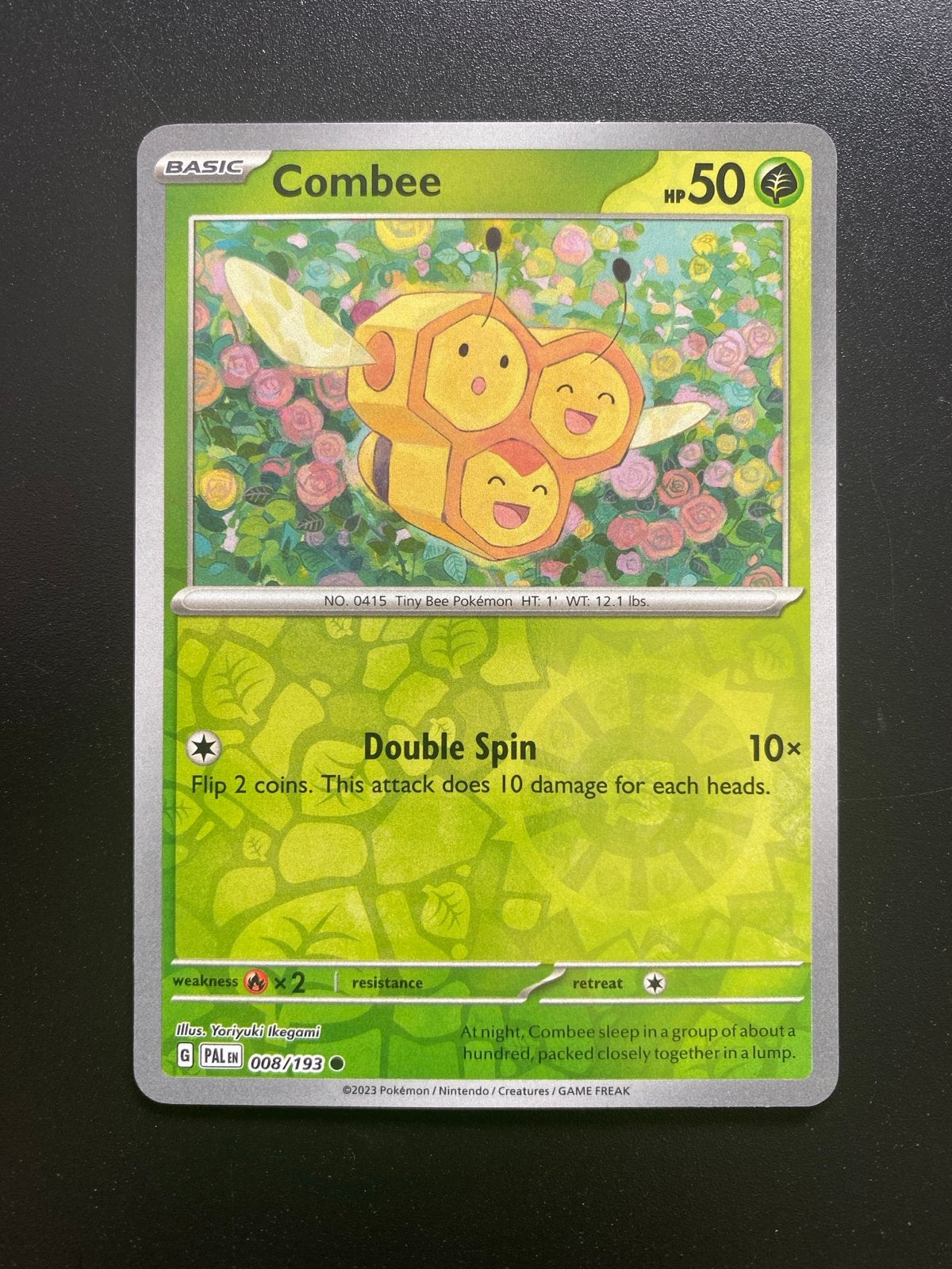 Combee 008/193 Reverse Holo Pokémon Paldea Evolved, Ophalen of Verzenden, Zo goed als nieuw, Losse kaart, Foil