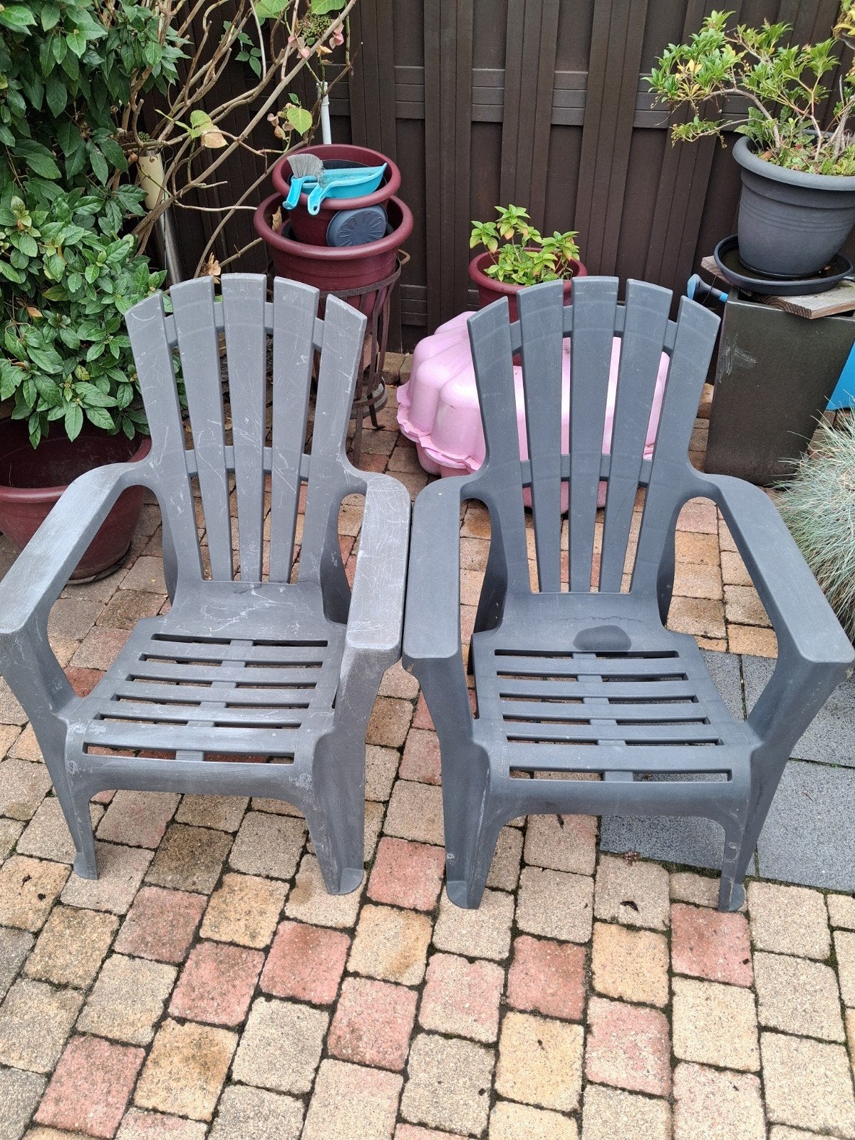gratis 2 stoelen, Ophalen, Gebruikt, Plastic
