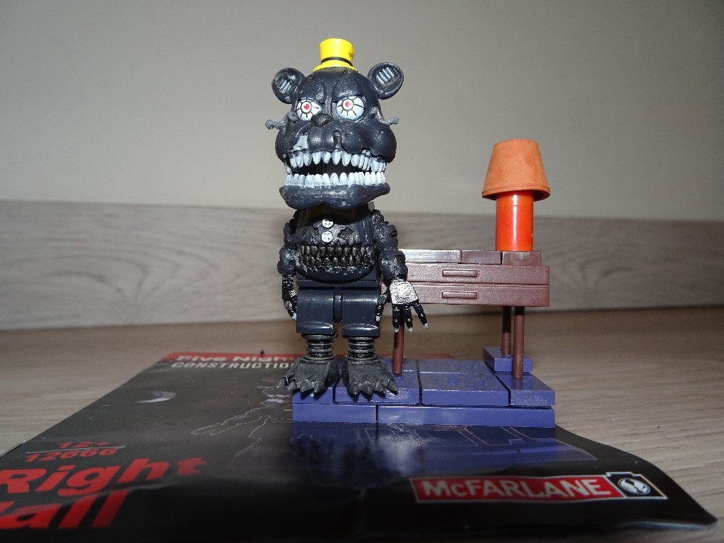 Five Nights at Freddys Nightmare with right hall, Ophalen of Verzenden, Zo goed als nieuw
