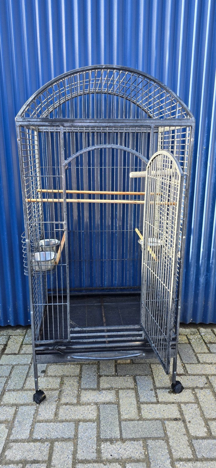 Grote papegaaienkooi / vogelkooi, Ophalen, Gebruikt, Metaal, Vogelkooi
