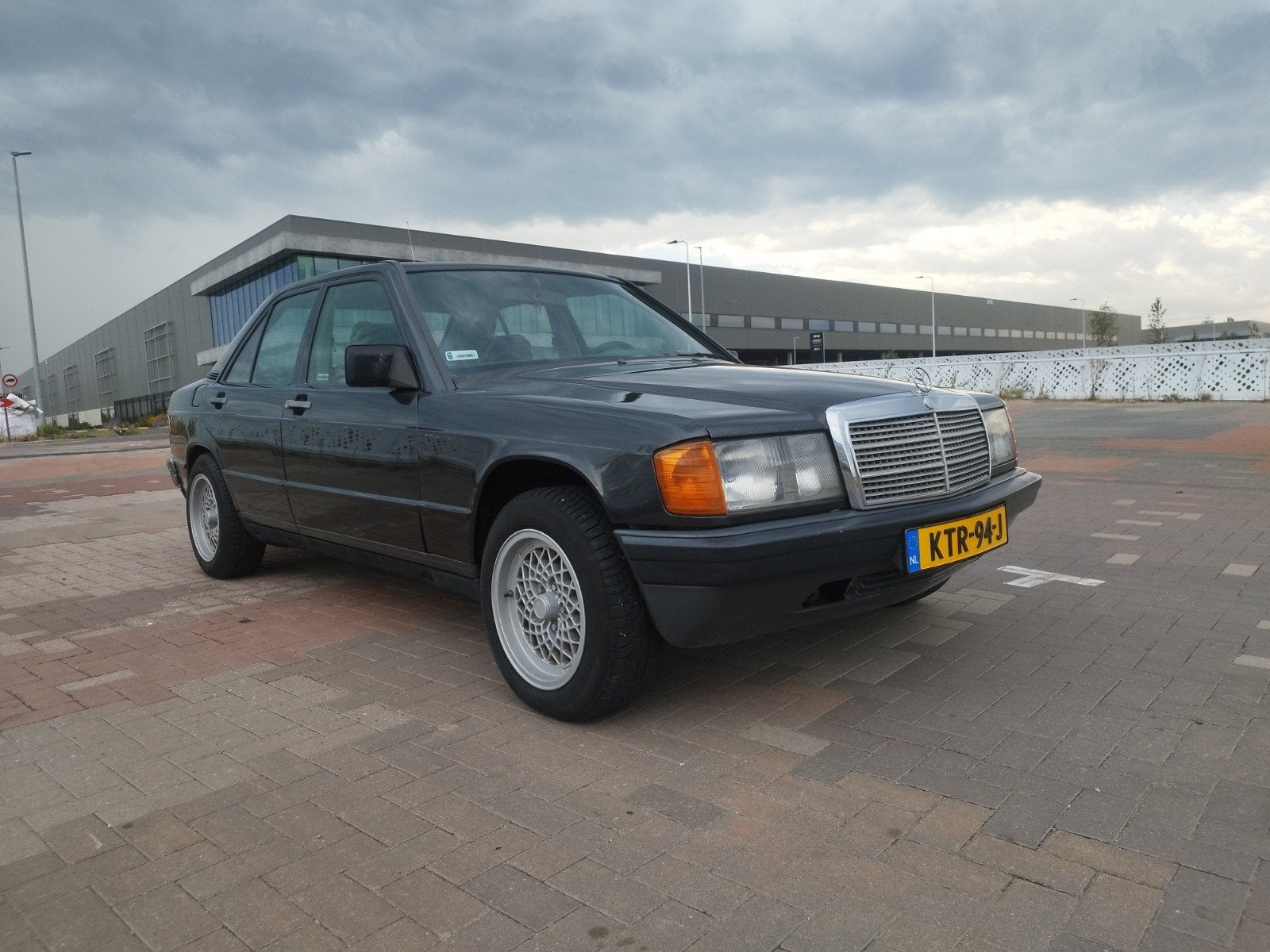 Mercedes-Benz 190 w201 2.0 Diesel – 1986 – Handgeschakeld