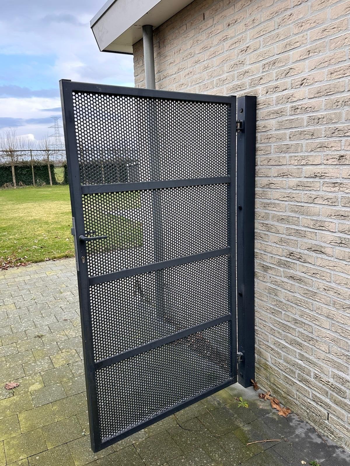 Stevige metalen looppoort - Zo goed als nieuw, 100 tot 150 cm, Ophalen of Verzenden, Zo goed als nieuw, Looppoort