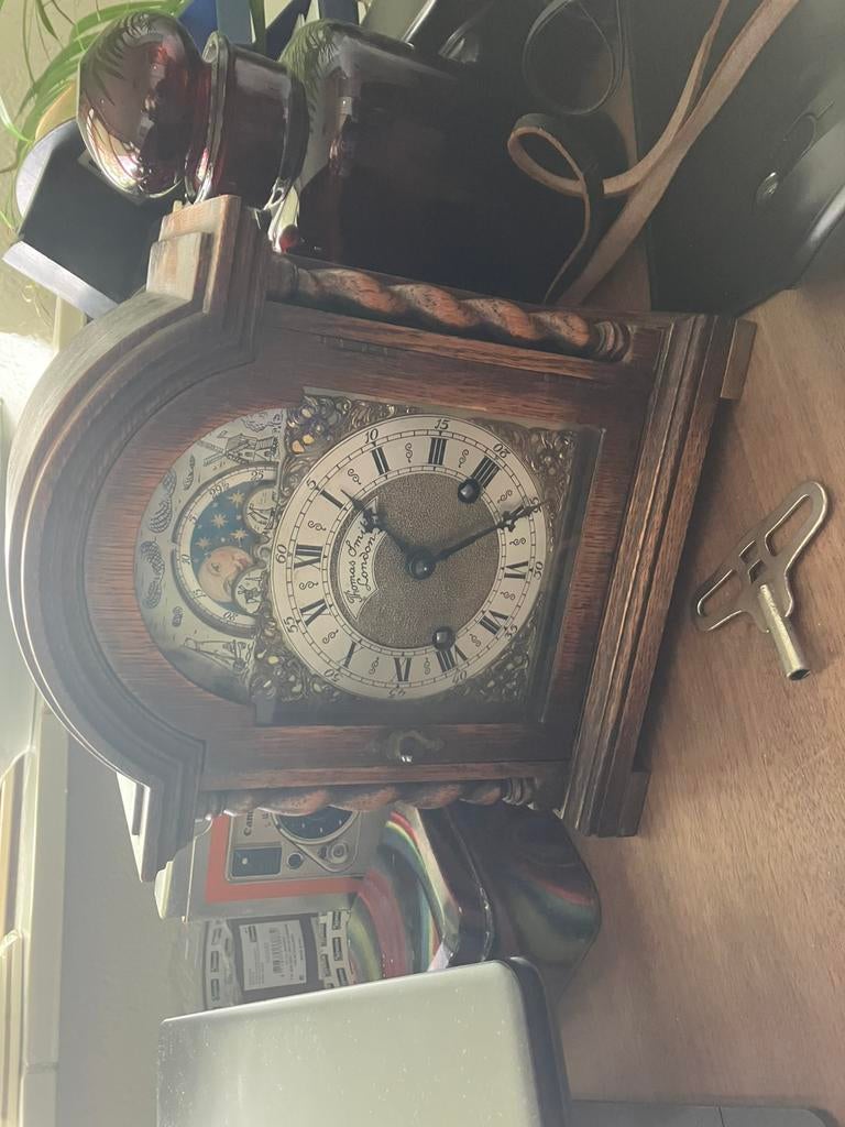 Thomas schmith London   klok met maanstand, Ophalen of Verzenden