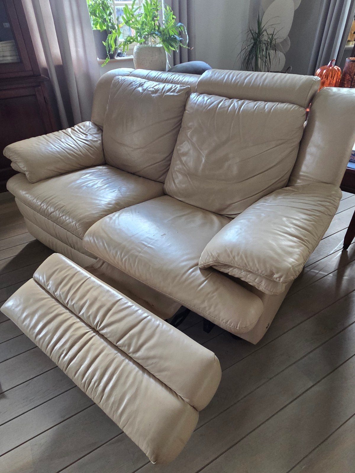 Natuzzi 2 zits met heerlijk relaxed gedeelte, Ophalen