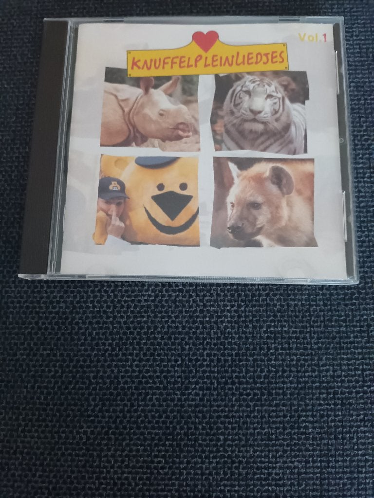 KNUFFELPLEINLIEDJES Vol.1 -- amersfoort-zoo, Ophalen of Verzenden, Zo goed als nieuw