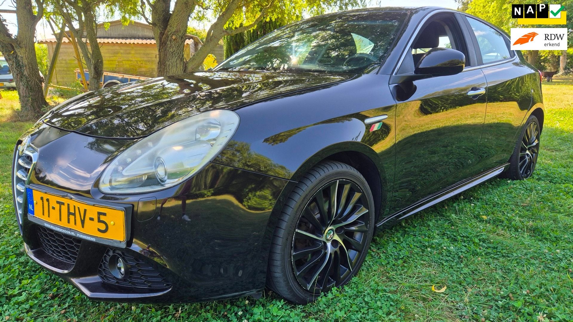 Alfa Romeo Giulietta 1.4 T Distinctive 5-DEURS AUTOMAAT NIEU, Euro 5, 4 cilinders, Zwart, Origineel Nederlands