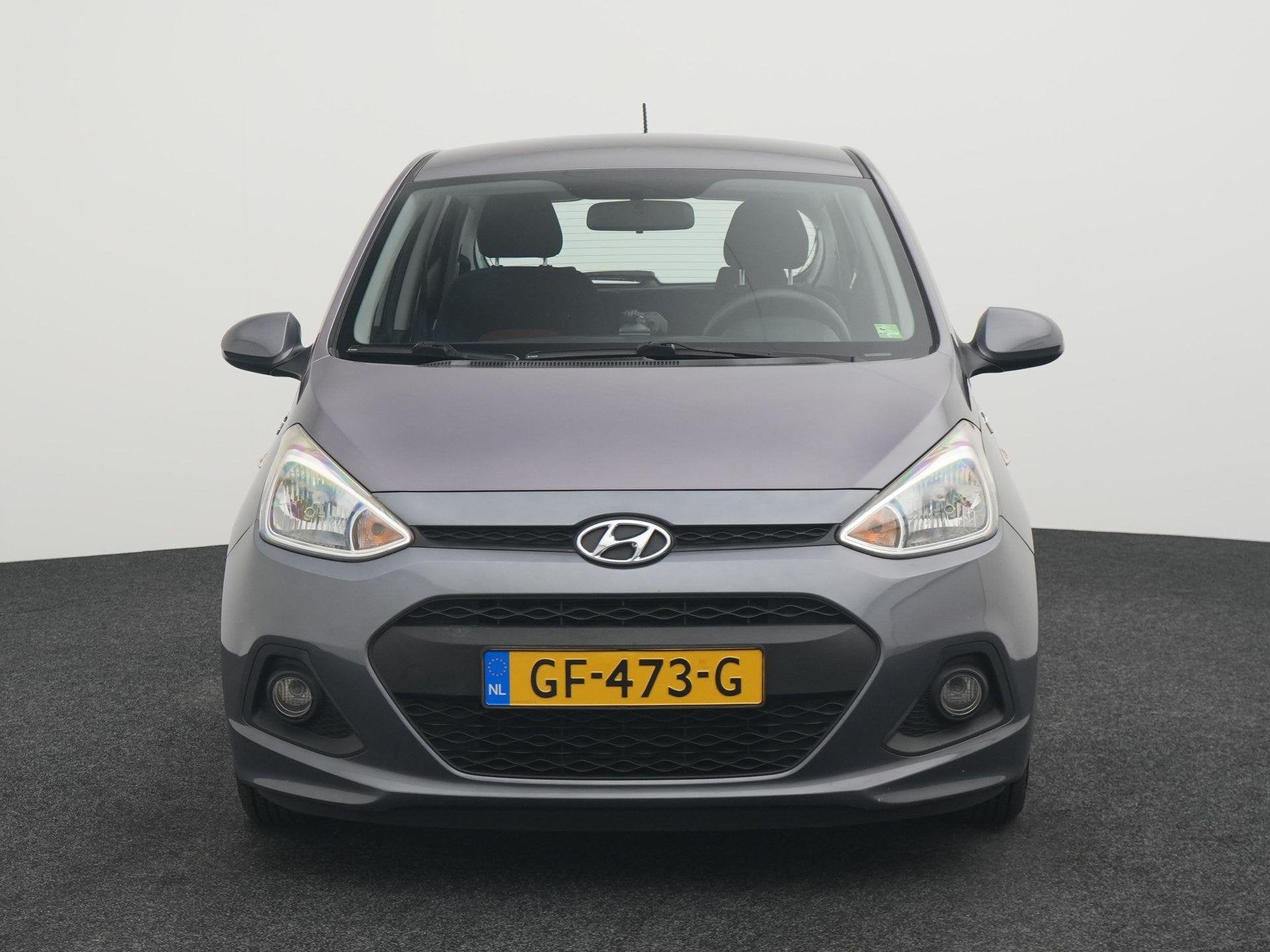 Hyundai i10 1.0i i-Motion Comfort, Auto's, Voorwielaandrijving, Stof, Gebruikt, 31 €/maand