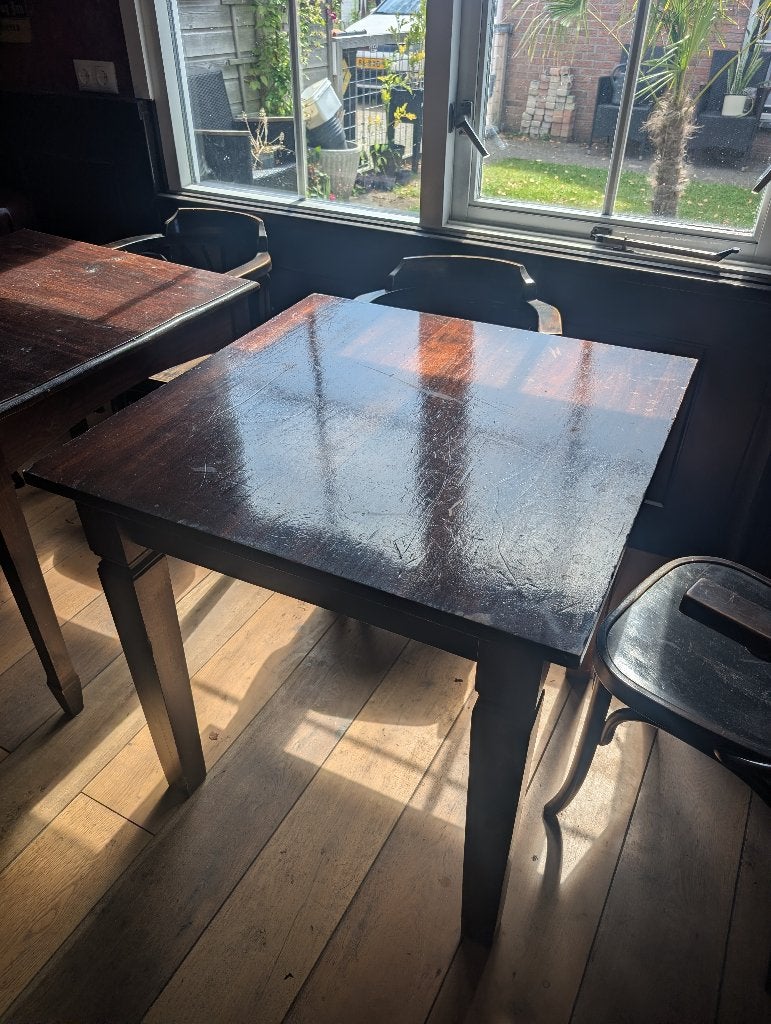 Cafe tafeltjes, Ophalen, Gebruikt