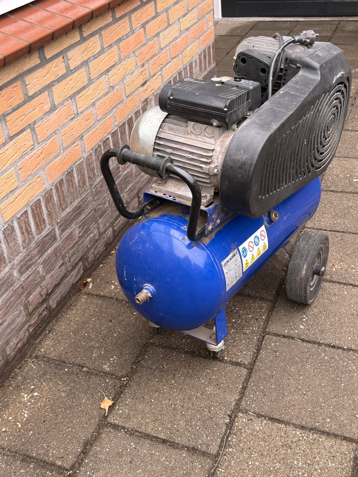 Elektrische compressor Elektra Beckum Mega 450 W, Ophalen, Gebruikt, 6 tot 10 bar, 25 tot 100 liter