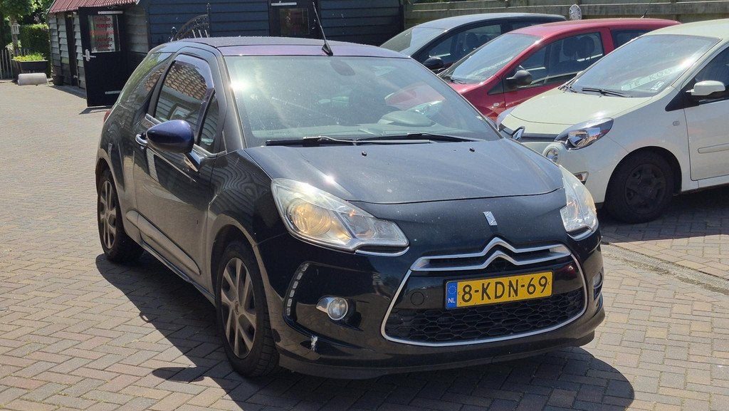 Citroen DS3 Cabrio 1.2 VTi Chic Dak werkt niet I Komen kijke, Auto's, Euro 5, Stof, 1199 cc, Cabriolet