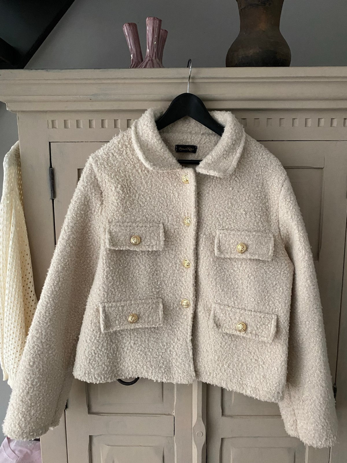 Perla Nera teddy jasje met gouden knopen, Ophalen of Verzenden, Zo goed als nieuw, Maat 42/44 (L), Beige