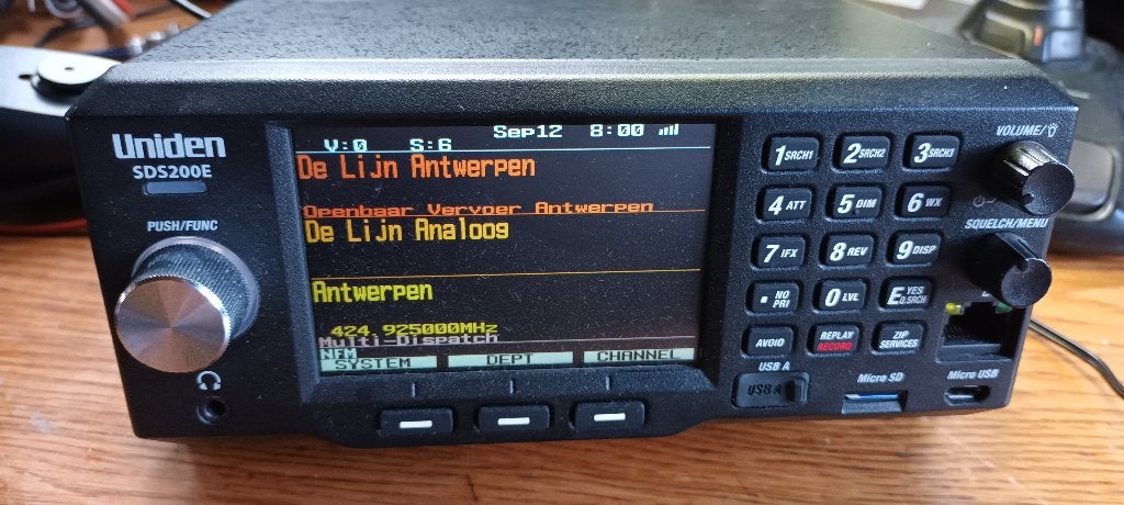 Uniden SDS200E, Ophalen of Verzenden, Zo goed als nieuw, 500 kanalen of meer