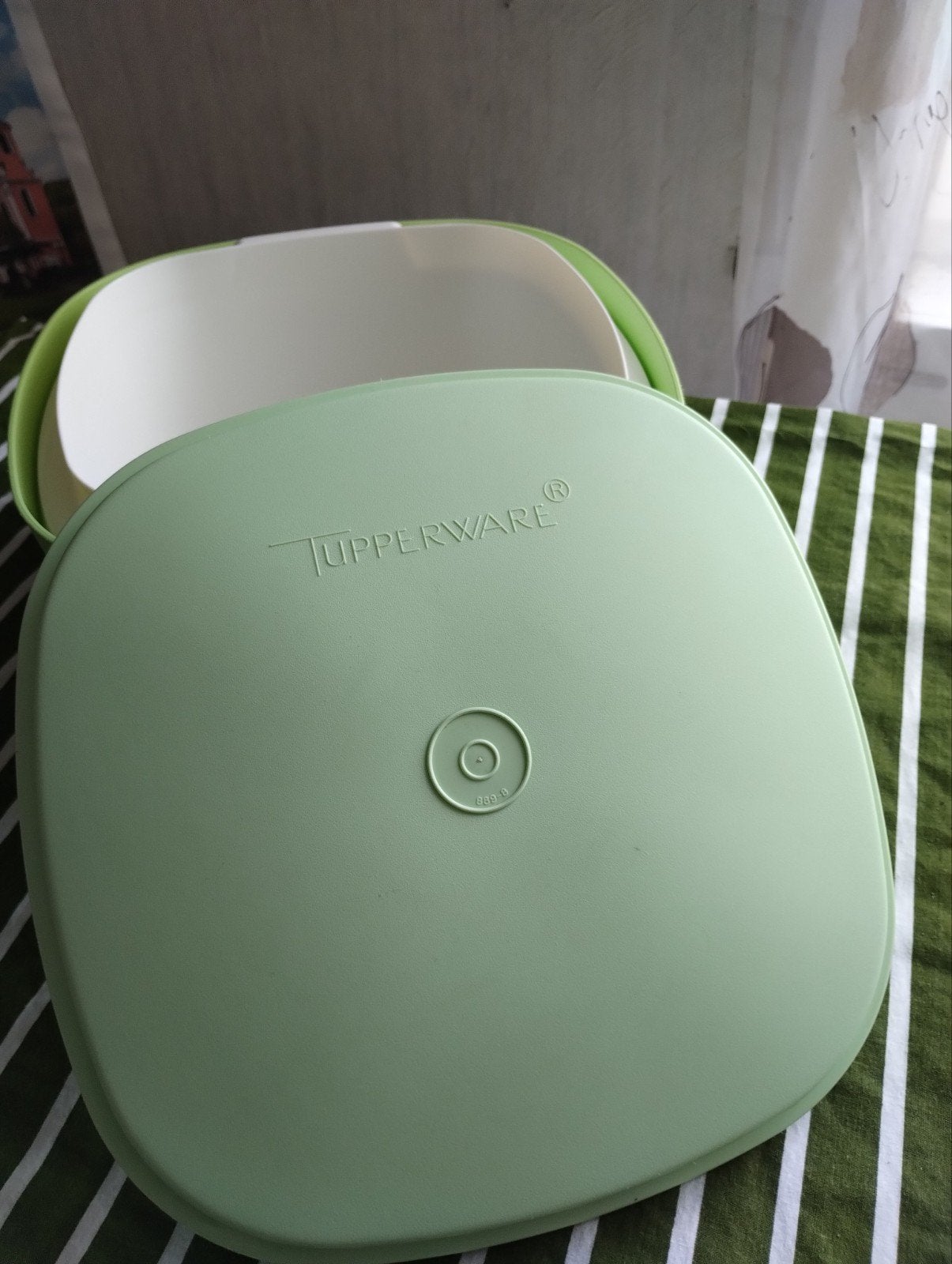 Tupperware serveer wonder groen, Ophalen of Verzenden, Gebruikt, Groen, Schaal