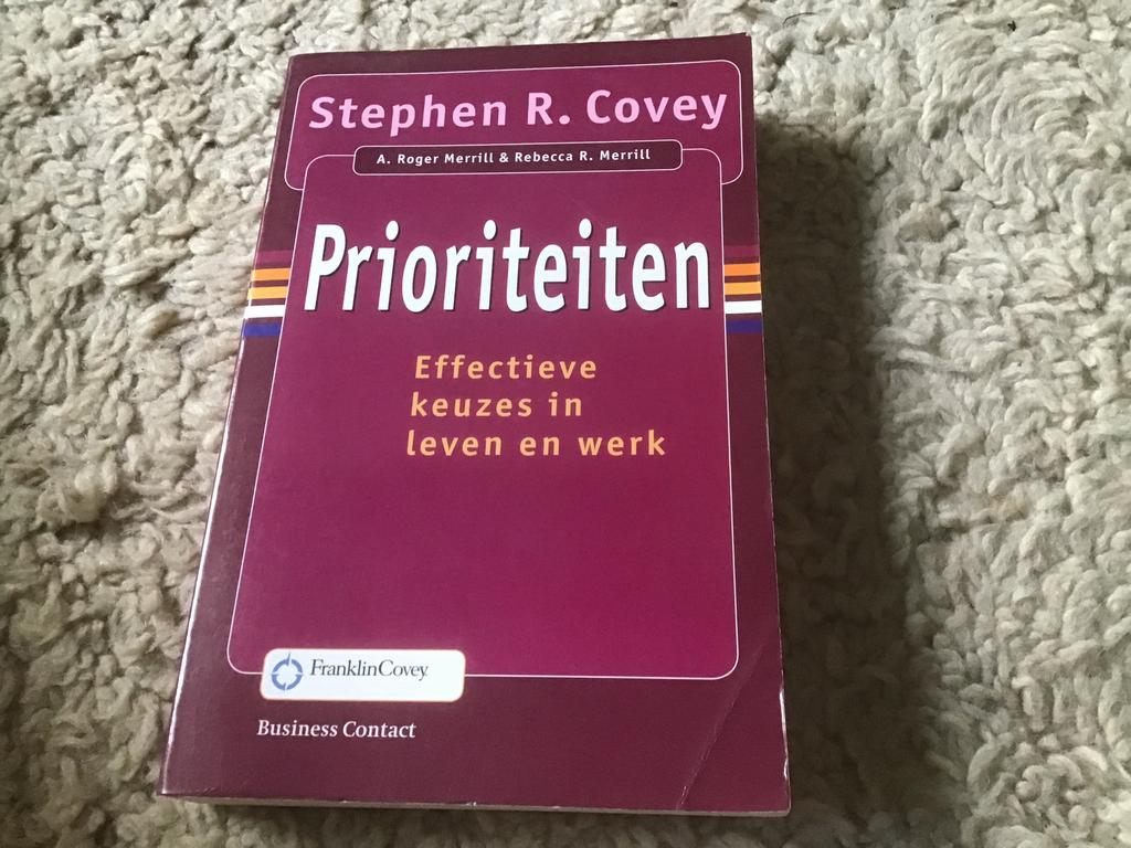 Prioriteiten: Effectieve keuzes in leven en werk opbr giro55, Boeken, Ophalen of Verzenden, Zo goed als nieuw