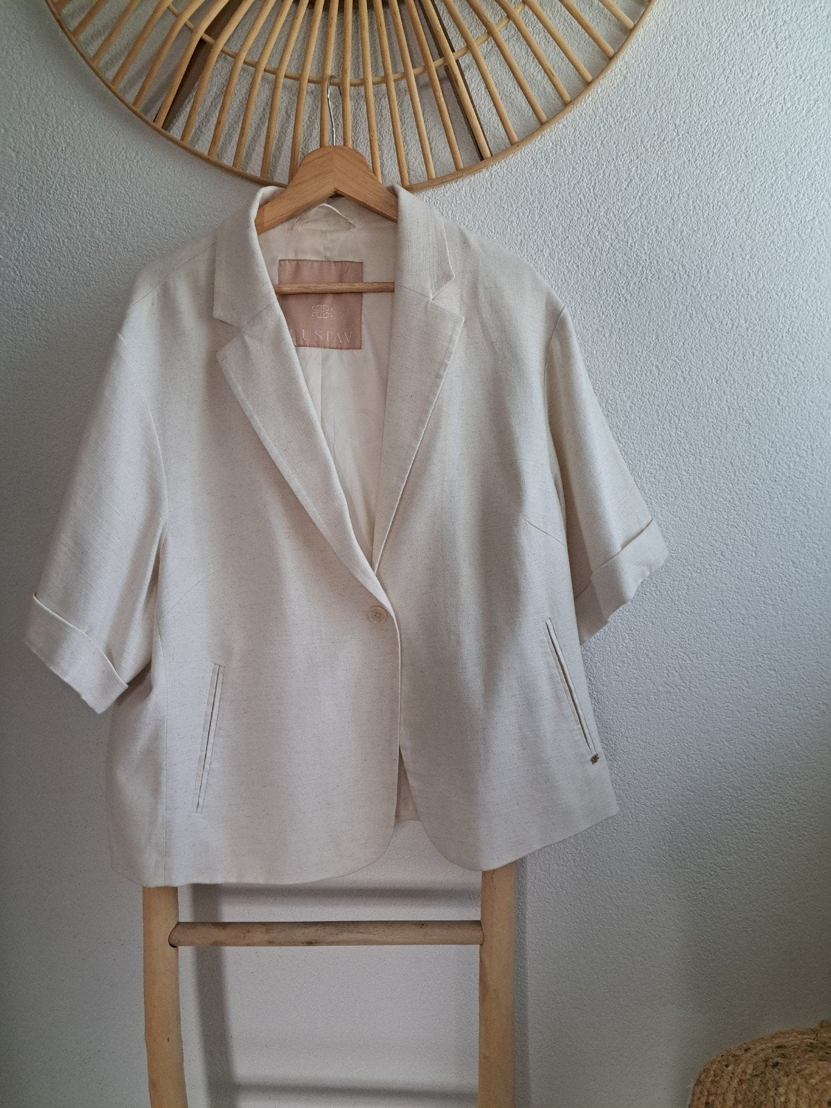 gustav colbert korte mouw, Beige, Gustav, Ophalen of Verzenden, Zo goed als nieuw