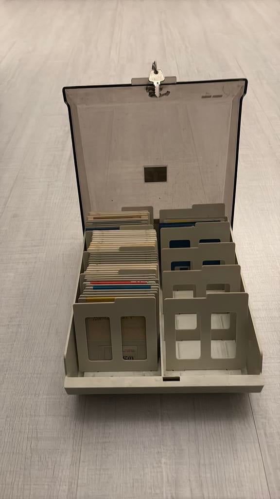 Floppy disk 44 diskettes, Ophalen