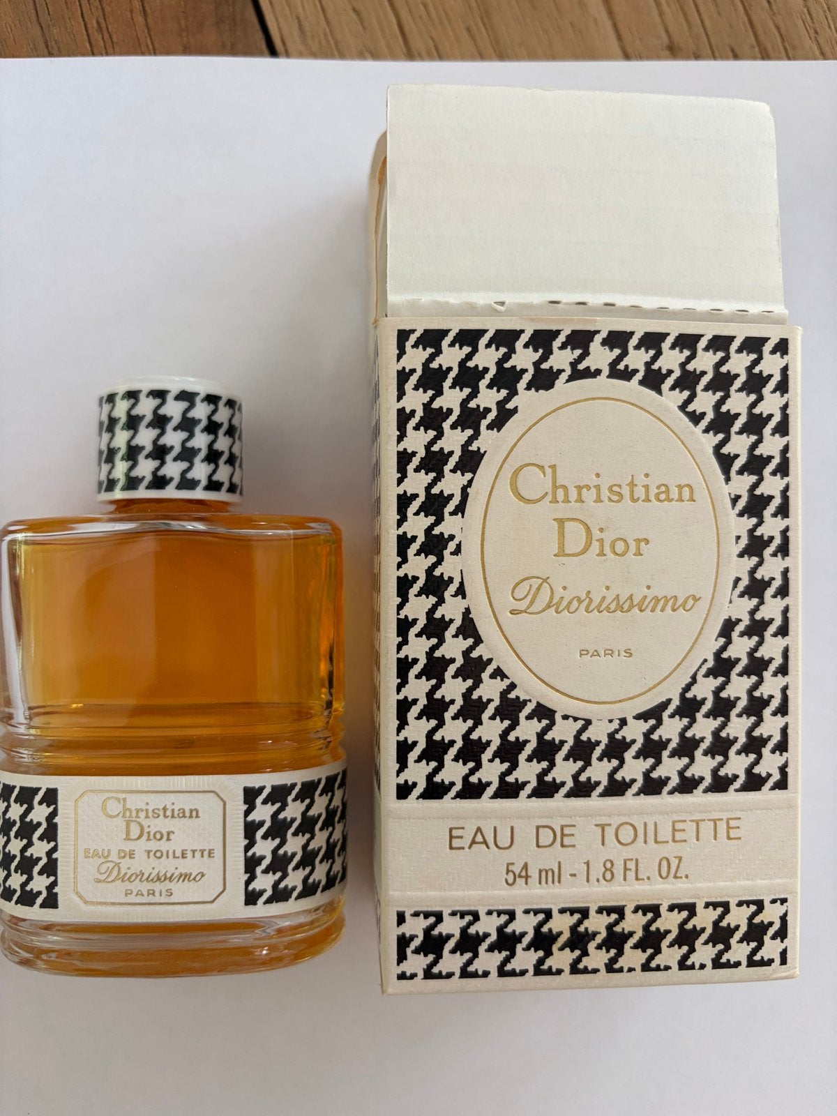 Vintage Christian Dior Diorissimo Eau de Toilette 54 ml, Sieraden, Tassen en Uiterlijk, Uiterlijk | Parfum, Ophalen of Verzenden