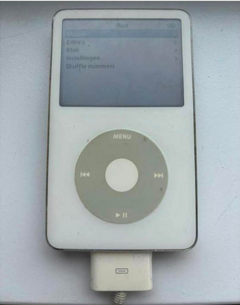 Apple IPod 5e generatie, ook wel bekend als iPod with Video., Audio, Tv en Foto, Mp3-spelers | Apple iPod, Gebruikt, Overige kleuren