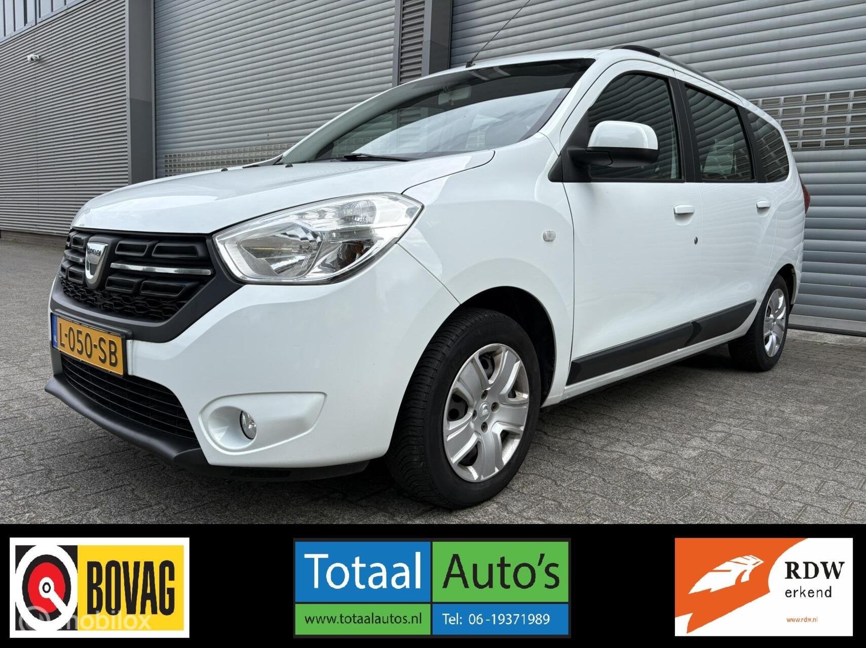 Dacia Lodgy 1.2 TCe *CRUISE*NAVI*P-SENSOREN*ISOFIX, Auto's, Voorwielaandrijving, Euro 6, Wit, Handgeschakeld