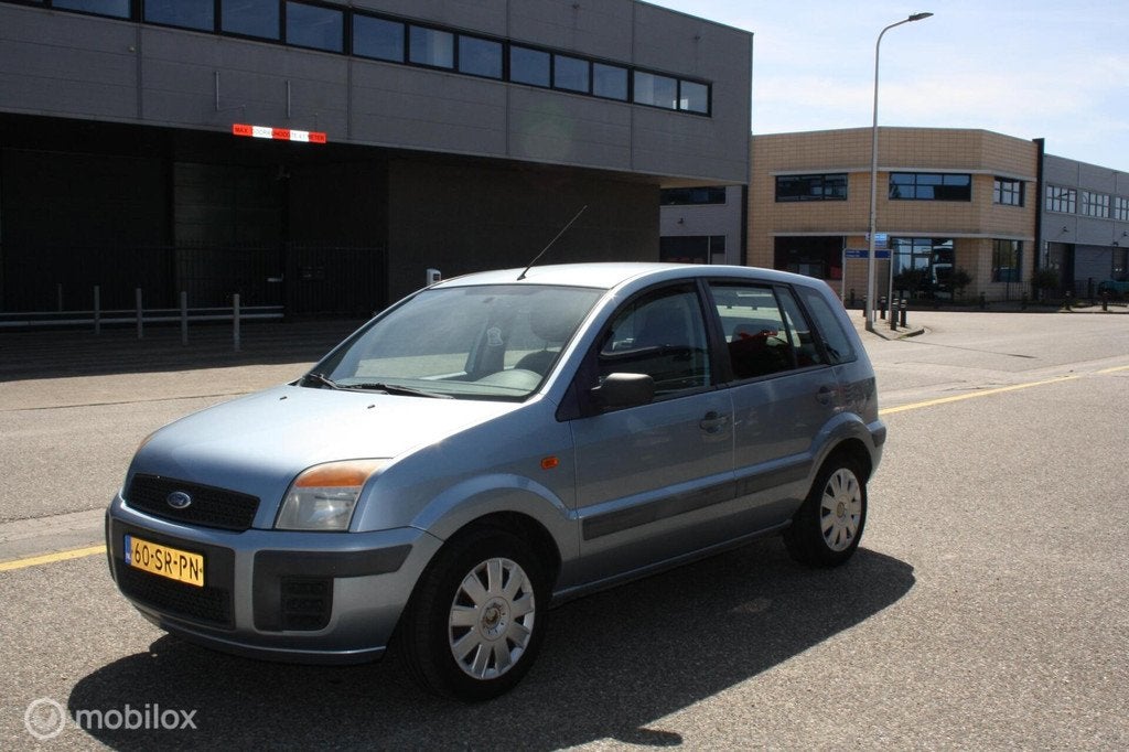 Ford Fusion 1.4-16V Futura APK NAP, Auto's, Ford, Voorwielaandrijving, 15 km/l, Gebruikt, Origineel Nederlands