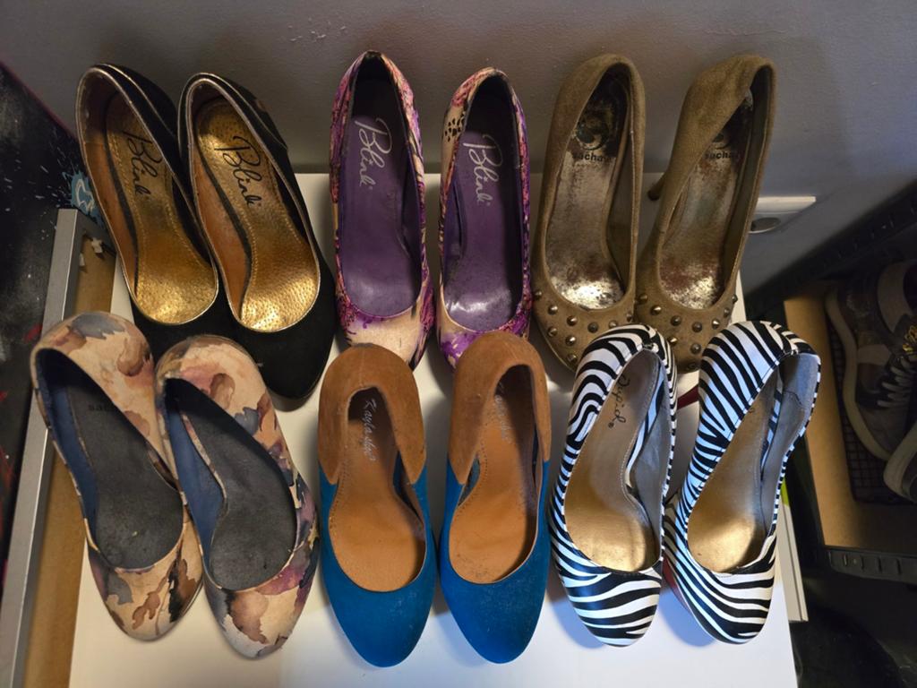 Diverse collectie dameshakken en pumps, Ophalen, Pumps, Diverse merken, Zwart