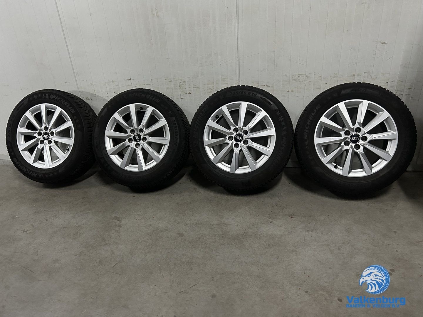 7-8mm! Originele Audi A1 82A 16 inch velgen 5x100 winterband, Auto-onderdelen, Gebruikt, -, Banden en Velgen, -