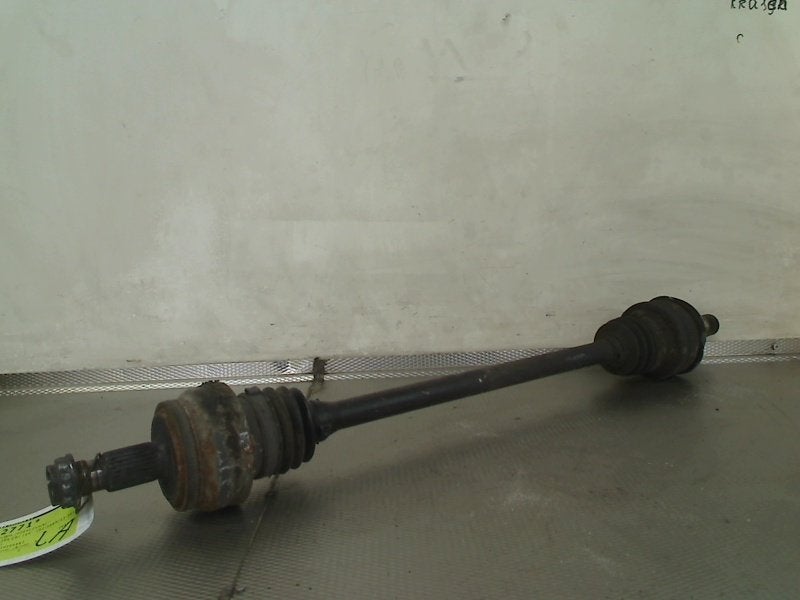 Aandrijfas Links Achter Mercedes-Benz C Estate (S204) 2008, Gebruikt, Mercedes-Benz AG, Mercedes-Benz, Mercedesstraße 120, Stuttgart 70372, , Duitsland