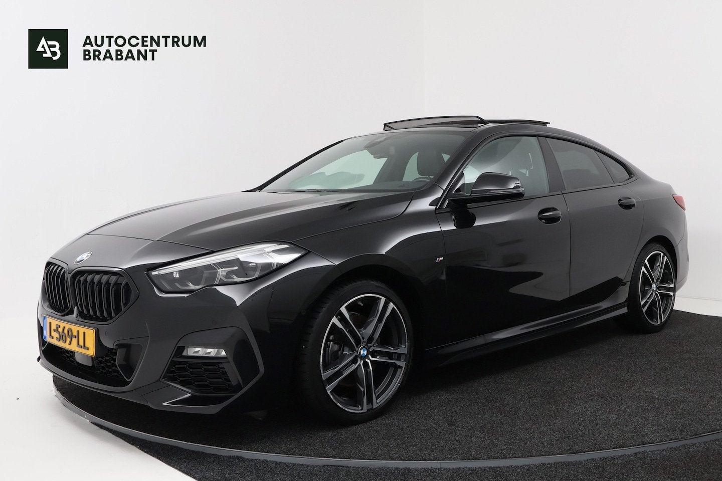 BMW 2 Serie Gran Coupé 218i Business Edition Plus (PANORAMA, 136 pk, Gebruikt, Euro 6, 1350 kg