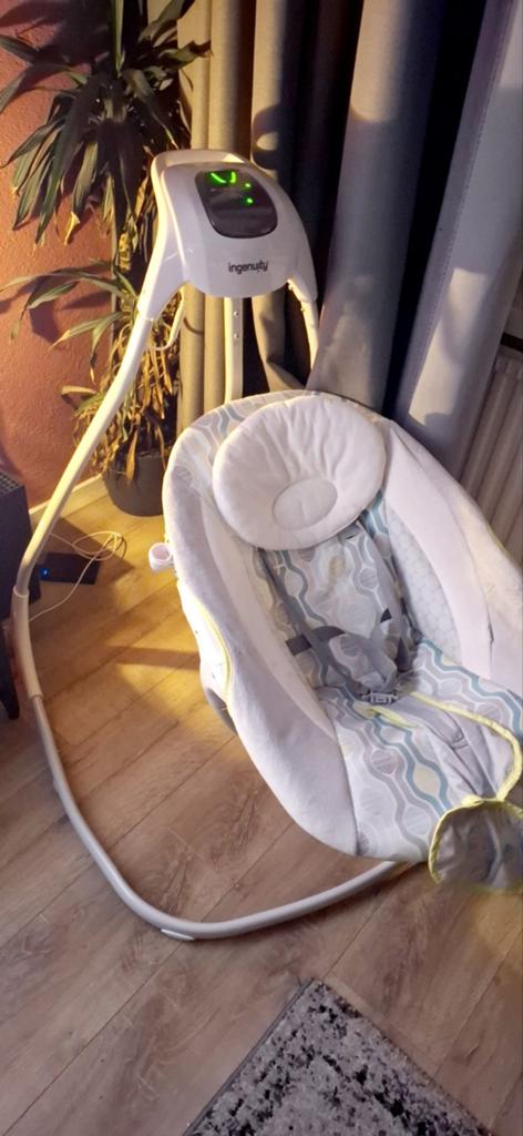 Electrische wipstoel, Kinderen en Baby's, Wipstoeltjes, Overige merken, Gebruikt, Schommelstoel, Ophalen of Verzenden