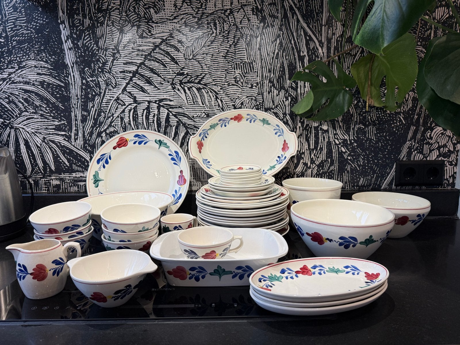 Grote set origineel Boerenbont servies - Keurige staat, Ophalen, Landelijk/Boerenbont, Zo goed als nieuw, Aardewerk