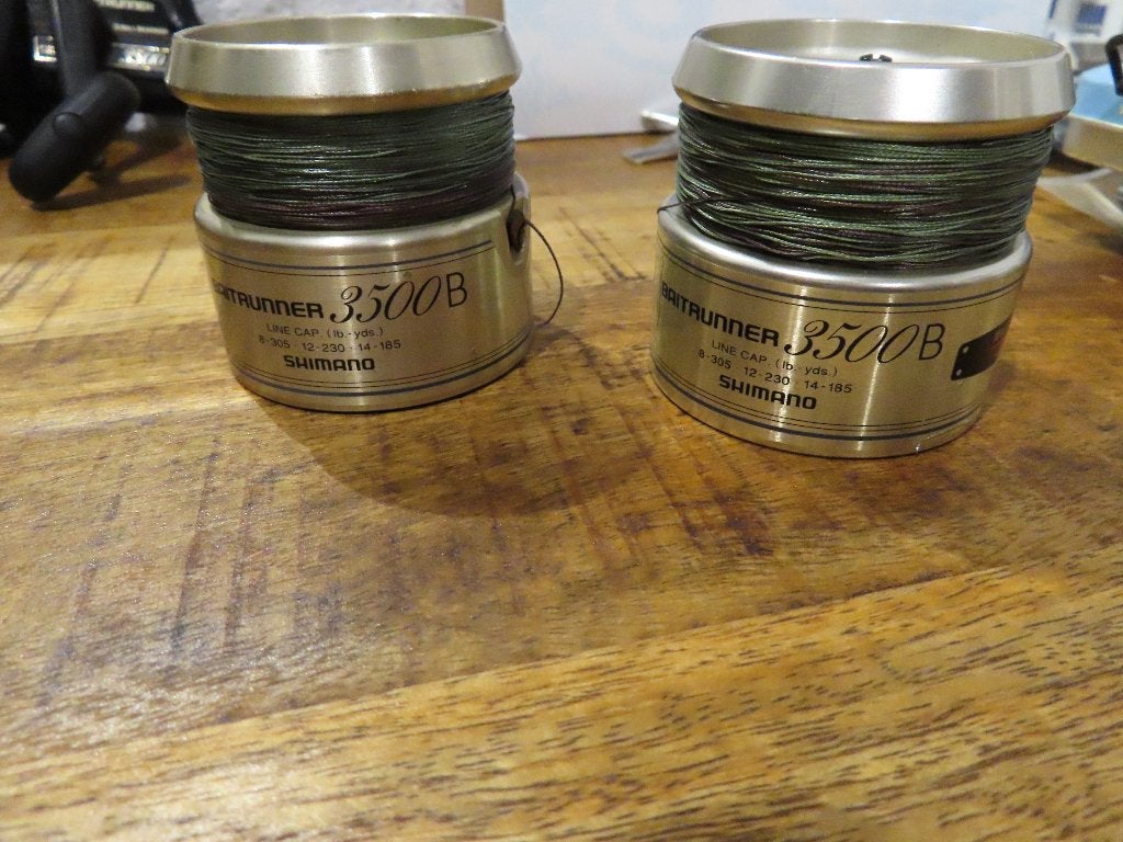 shimano 3500B spoelen 2 stuks, Ophalen of Verzenden, Gebruikt, Molen