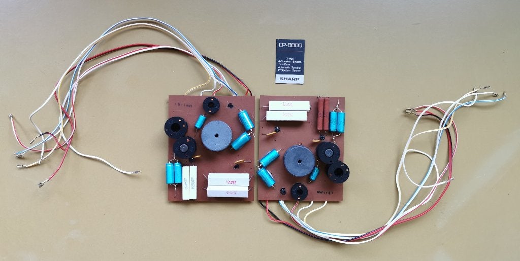 SHARP CP-8800 cross-over filters bord set of twee -Zie fotos, Audio, Tv en Foto, Luidsprekers, Overige merken, Stereo speakers