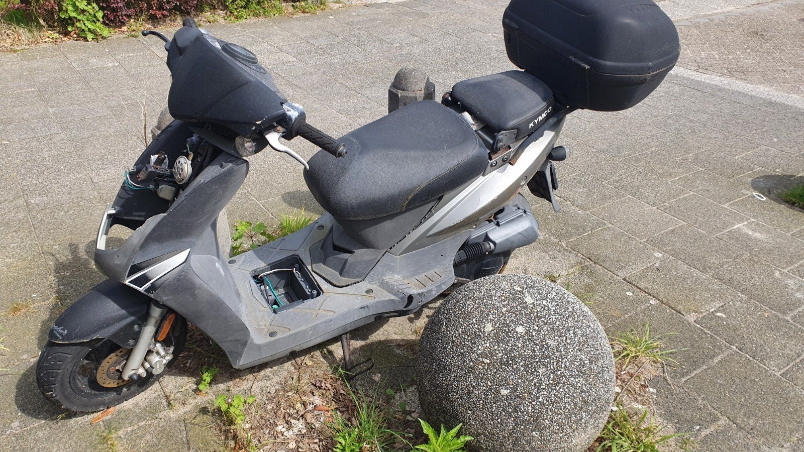 Kymco agility 10 inch met diefstal schade, Ophalen, Gebruikt, 49 cc, Maximaal 25 km/u