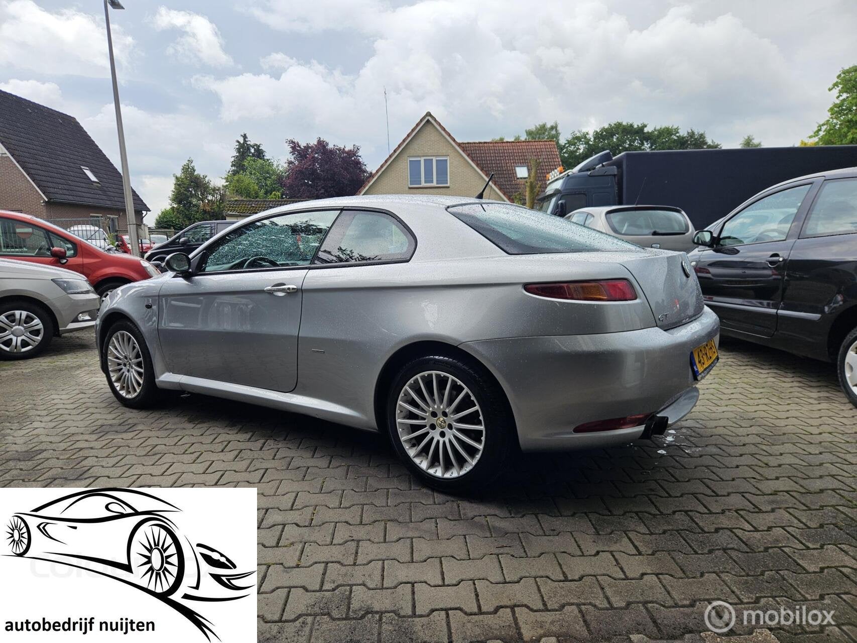 Alfa Romeo GT 2.0 JTS Progression, Voorwielaandrijving, Gebruikt, 1295 kg, 400 kg