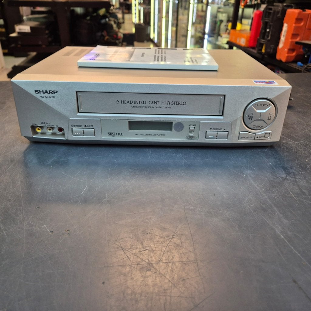 SHARP VC-MH770sm  VHS videorecorder met afstandsbediening, Audio, Tv en Foto, Videospelers, Sharp, Zo goed als nieuw, https://global.sharp/contact/