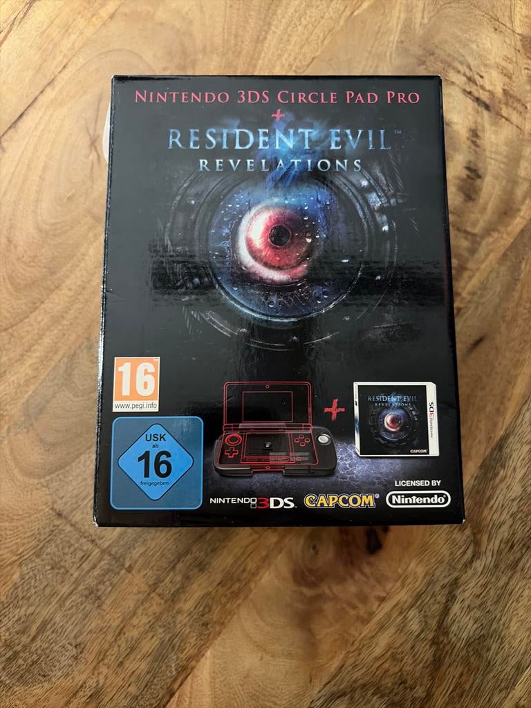 Resident Evil Revelations + Circle Pad Pro - Nintendo 3DS, 1 speler, Zo goed als nieuw, Vanaf 16 jaar, Ophalen