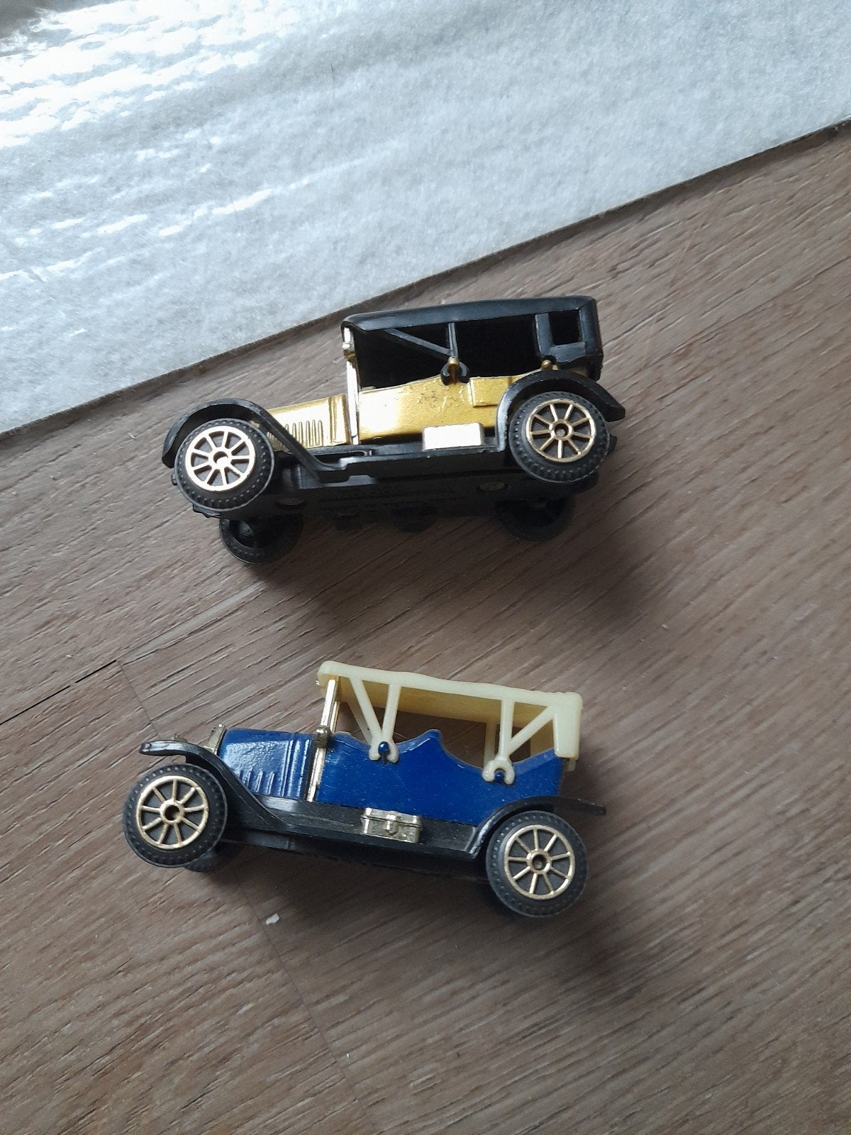 2x Vintage Classic cars Klein Hong Kong 301 en 306, Ophalen of Verzenden, Zo goed als nieuw