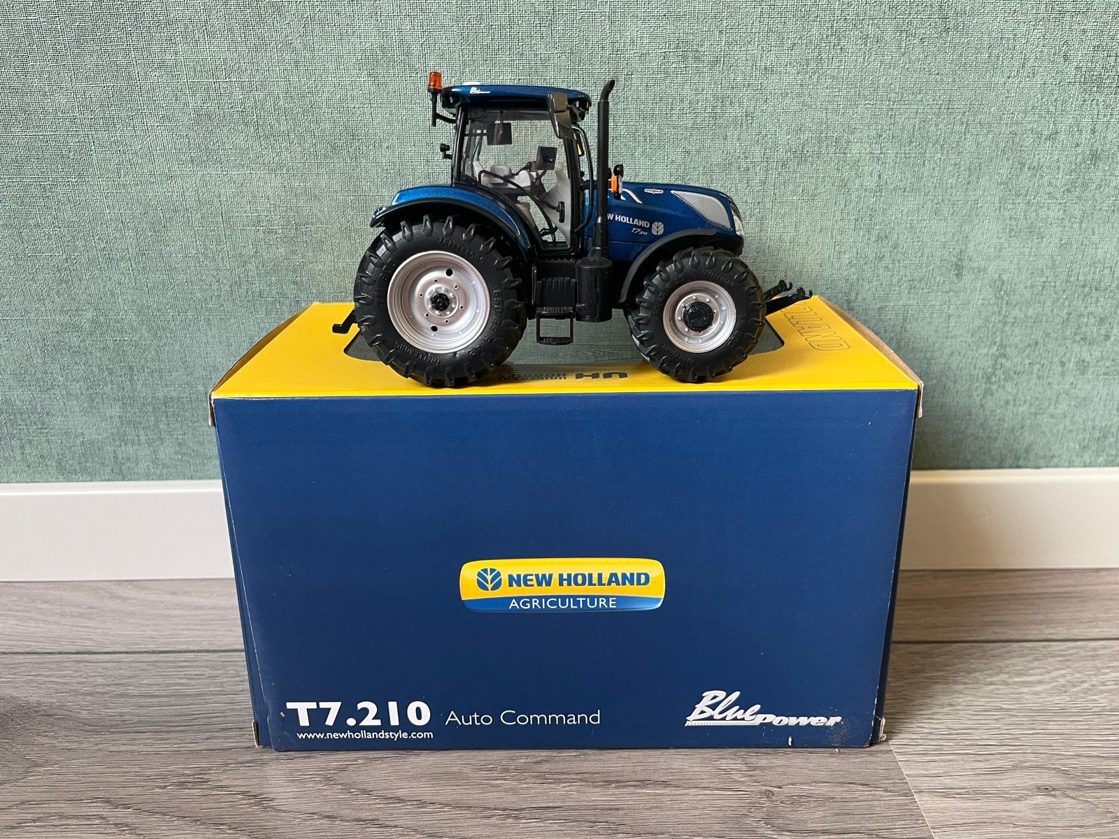 New Holland T7.210, Ophalen of Verzenden, Zo goed als nieuw, Tractor of Landbouw, Overige merken
