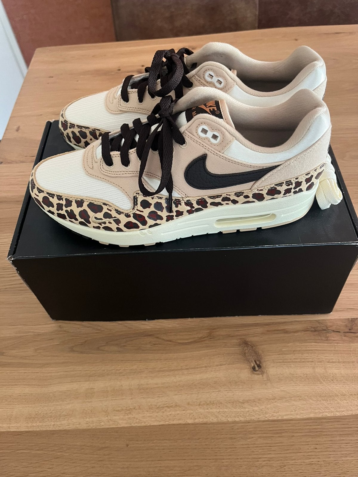 Nike air max 1 leopard maat 43 nieuw!, Overige kleuren, Nike, Nieuw, Ophalen of Verzenden