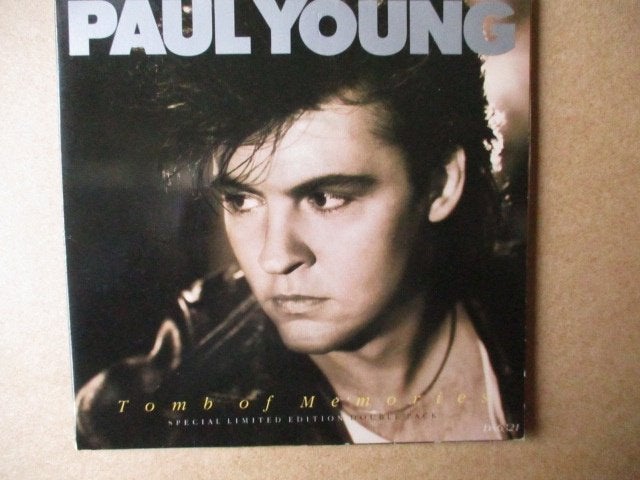 s5443 paul young - tomb of memories (dubbel single), Ophalen, Gebruikt, 7 inch, Overige genres