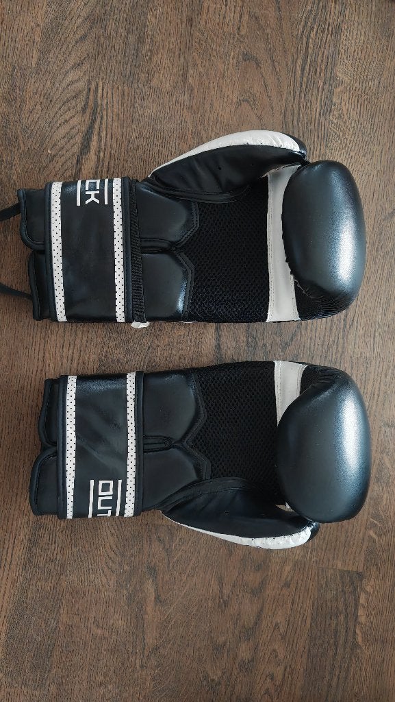 Boxing gloves (16 oz), Overige, Vechtsportmateriaal, Maat L, Ophalen of Verzenden