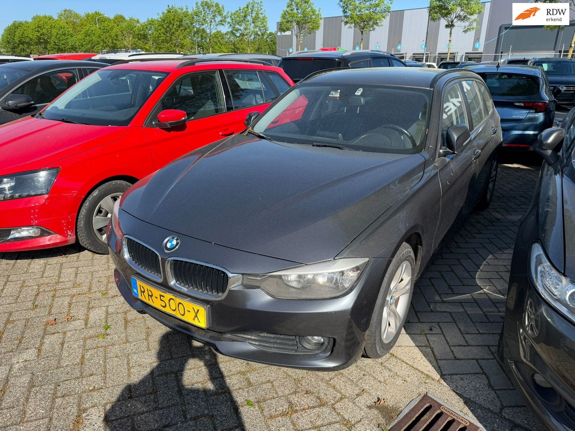 BMW 3-serie Touring 318d High Executive, Auto's, BMW, Automaat, 4 cilinders, Leder, Diesel