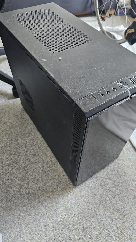 Case+Motherboard+CPU+RAM+PSU+CPU Cooler, Ophalen, Gebruikt, 32 GB, Zelf gebouwde pc