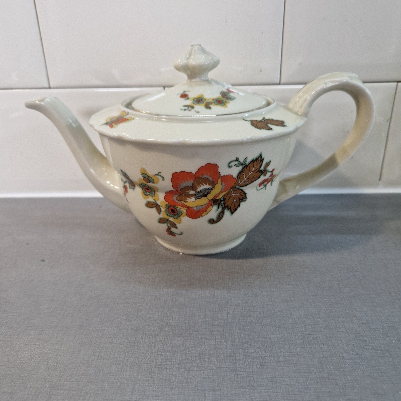 vintage porseleinen theepot van Altwasser, Ophalen of Verzenden