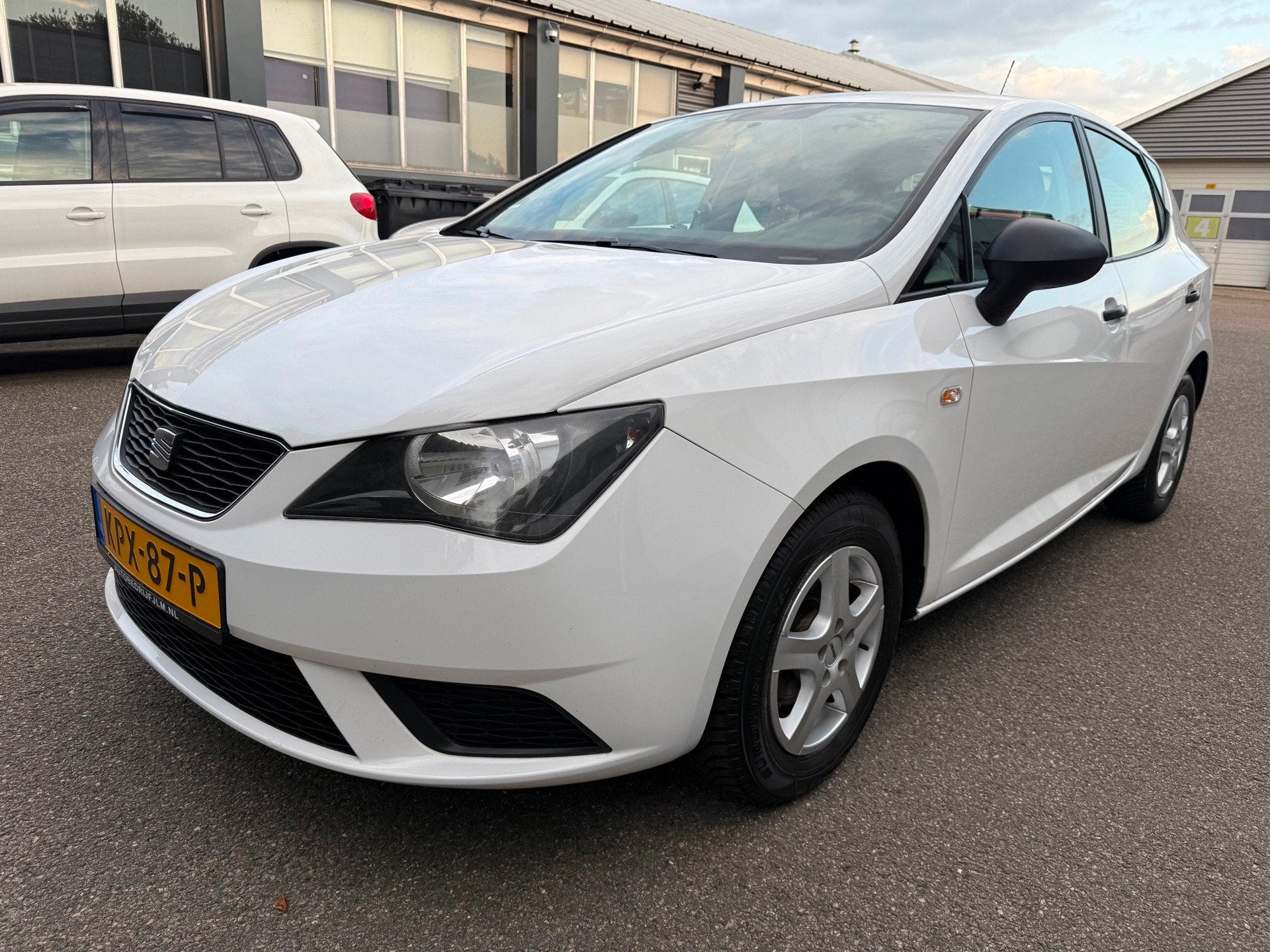 Seat IBIZA 1.2 Reference 2013 5DR Airco NIEUWE Distributieke, Voorwielaandrijving, Euro 5, Stof, Gebruikt
